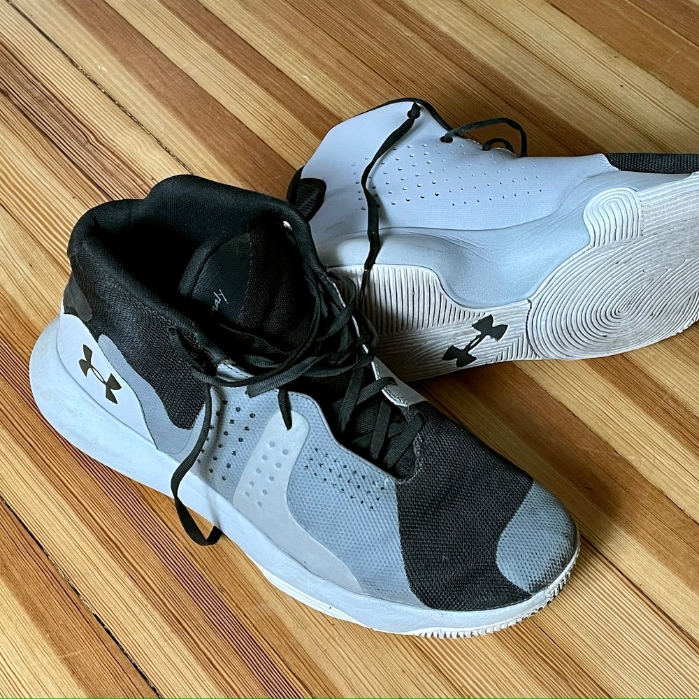 Men's Under Armour Anomaly Basketball shoes - Size 12